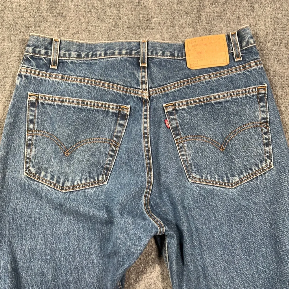 VTG Y2K‎ Levis 505 Mens 38x32 Regular Fit Straight Blue Denim Jeans Made in USA